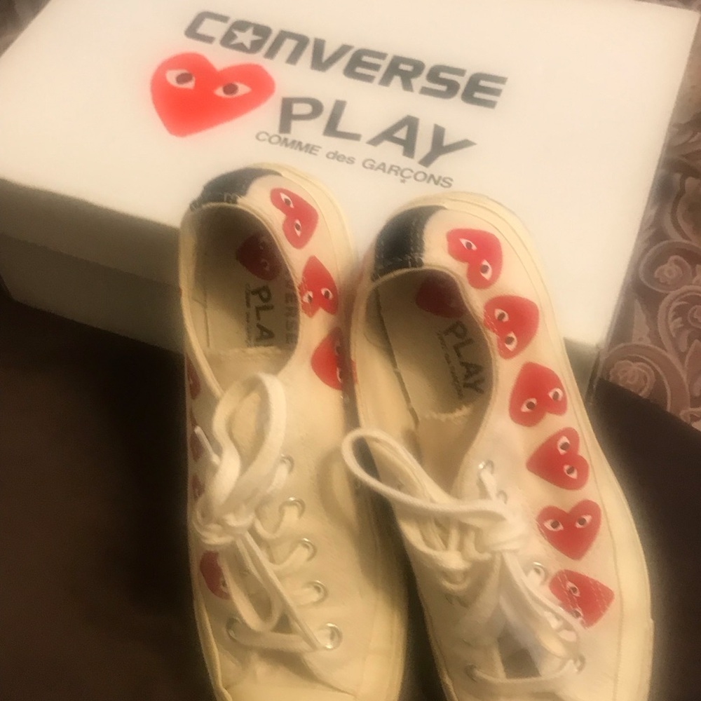 Authentic converse play sneakers for women or unisex